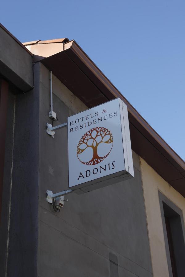 Adonis Carcassonne Hotel Bagian luar foto
