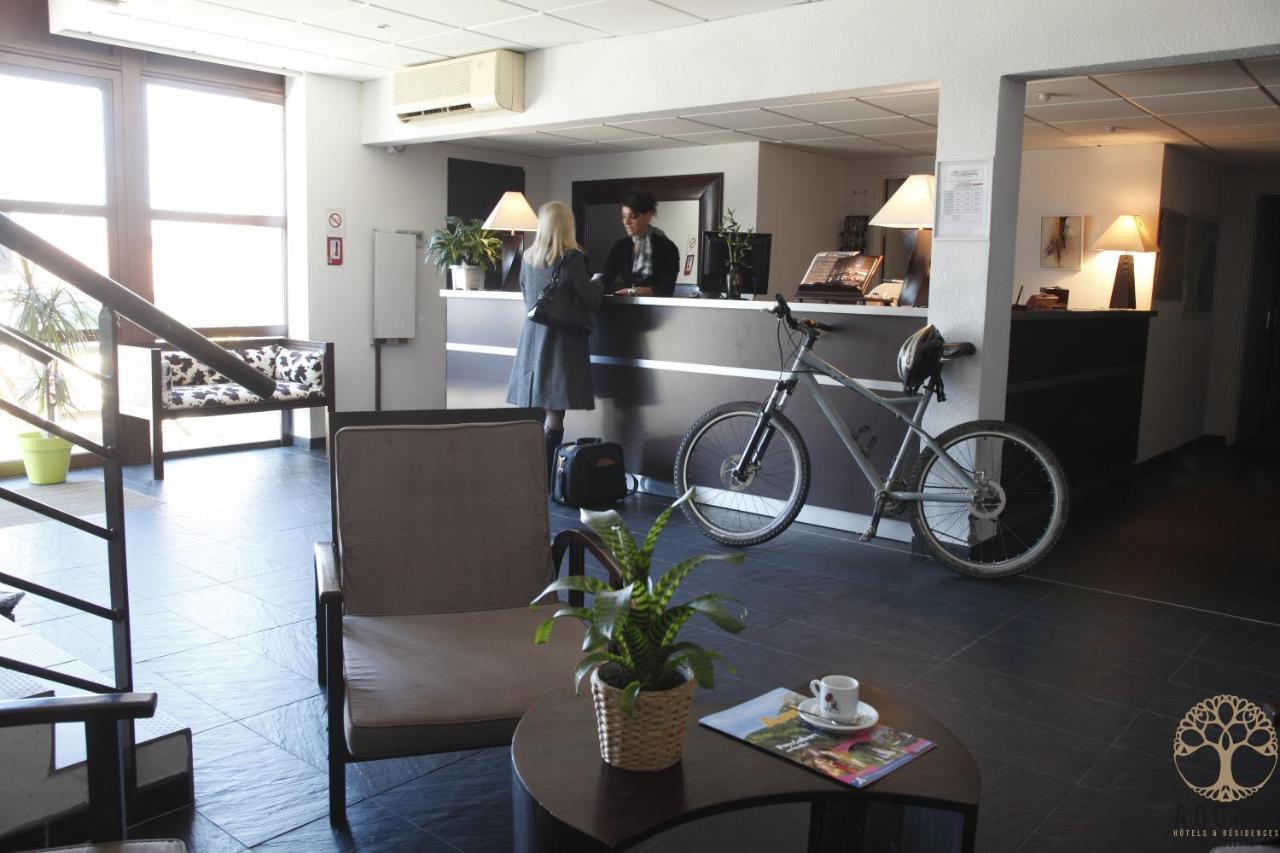 Adonis Carcassonne Hotel Bagian luar foto