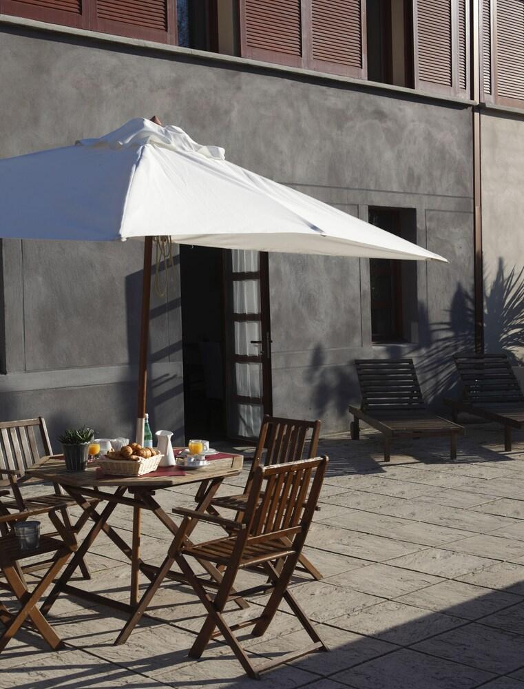Adonis Carcassonne Hotel Bagian luar foto