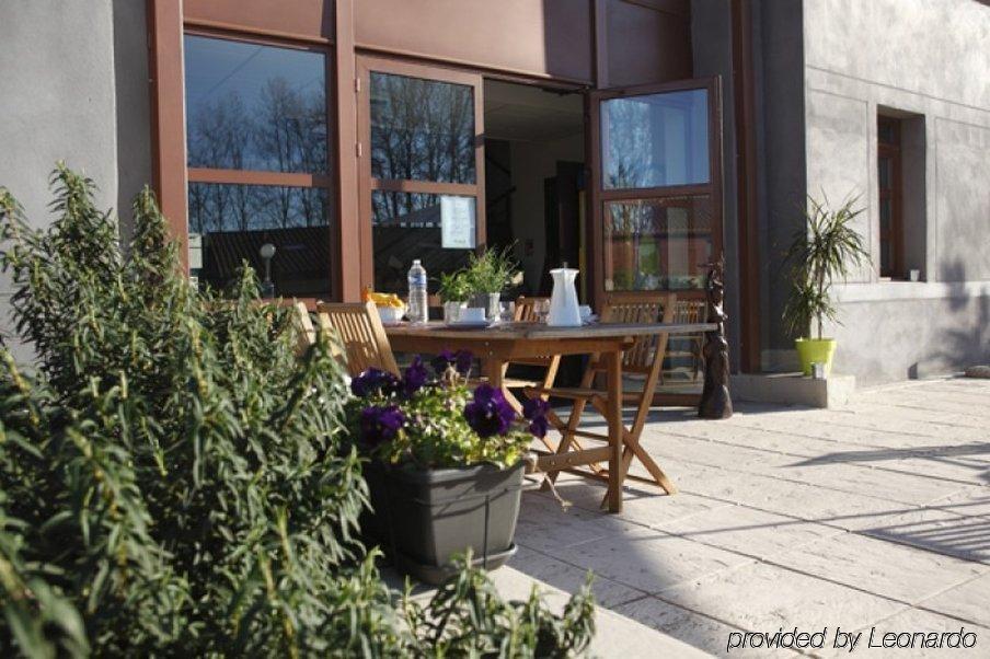 Adonis Carcassonne Hotel Bagian luar foto