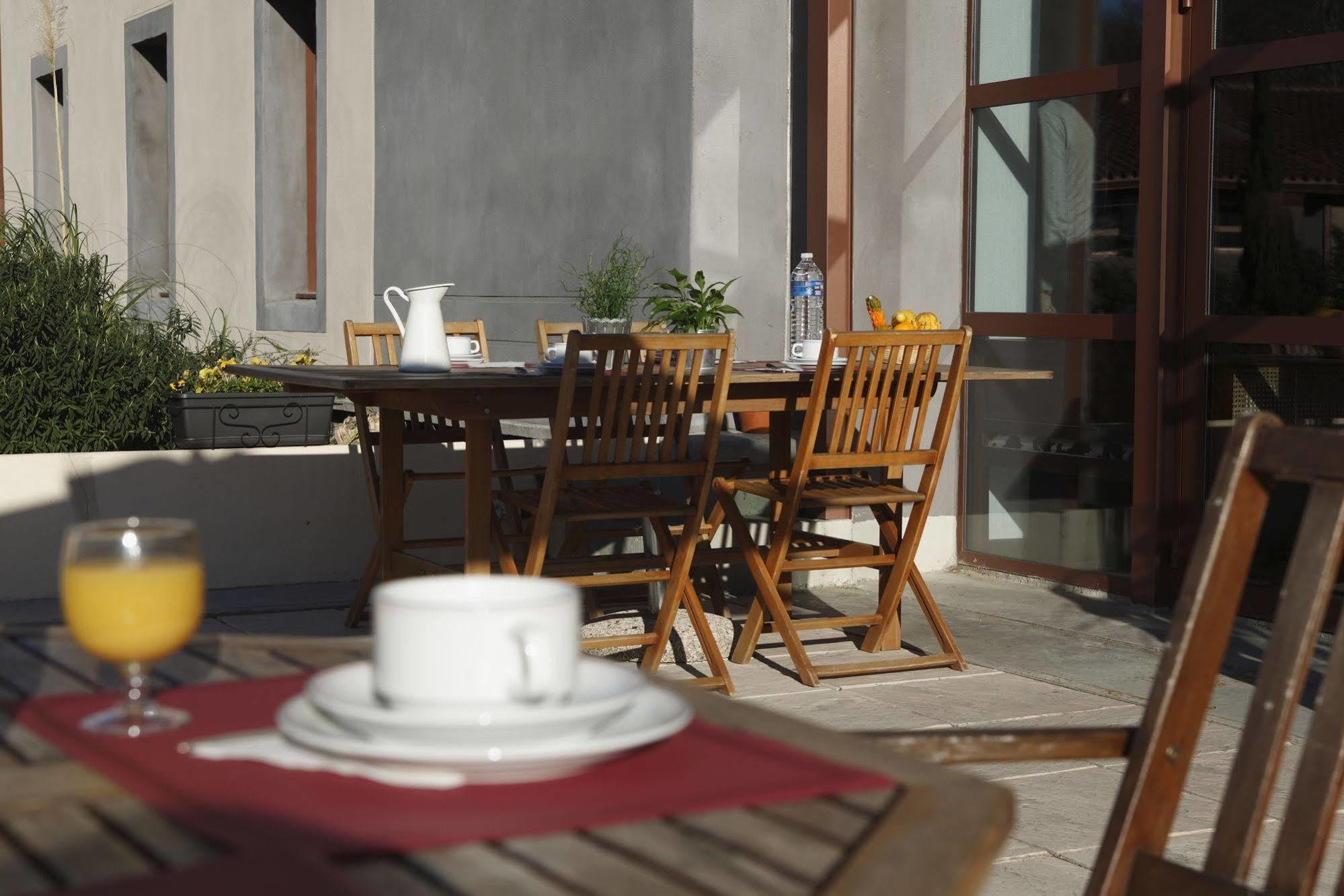 Adonis Carcassonne Hotel Bagian luar foto
